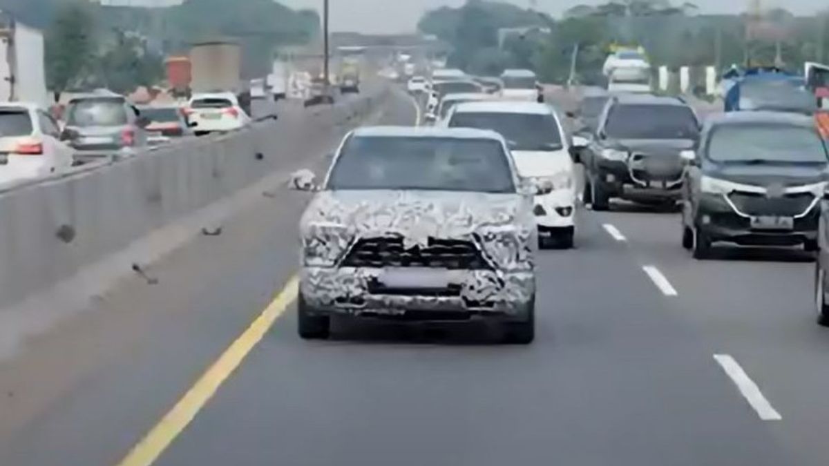Benarkah SUV Terbaru Mitsubishi XFC Uji Coba di Jalan Tol Indonesia?