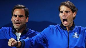 Roger Federer Duet dengan Rafael Nadal di Turnamen Terakhirnya