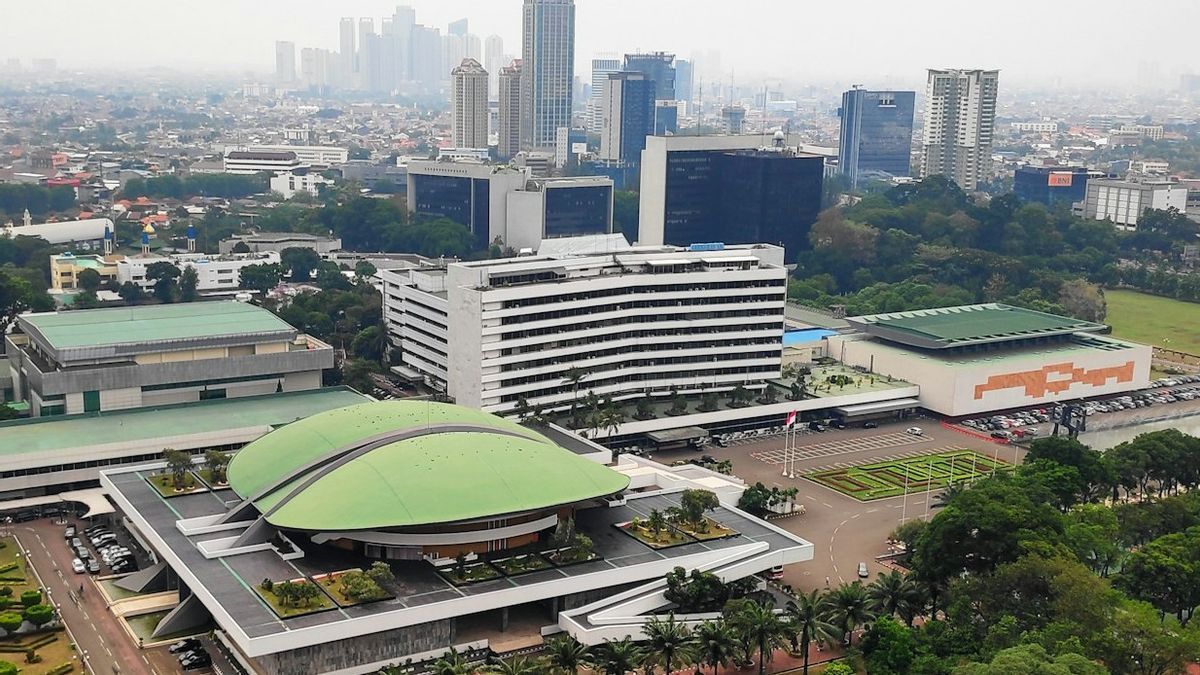 DPR Wanti-wanti Jangan Ada Penyalahgunaan Kebijakan Pemutihan Utang Petani-Nelayan