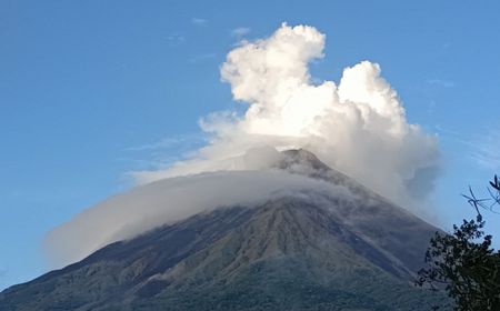 PVMBG Ingatkan Warga Tak Beraktivitas di Radius Bahaya Gunung Karangetang