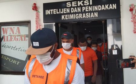 Imigrasi Denpasar Tangkap WNA Ukraina Jadi Kasir dengan izin Investor