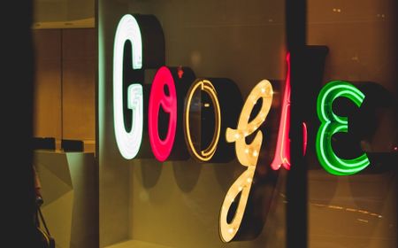 Google Ikuti Langkah Apple Turunkan Tarif Aplikasinya Sebesar 15 Persen