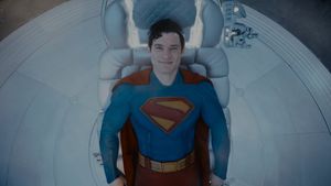 James Gunn Bocorkan Plot Sekuel <i>Superman</i>, Syuting April 2026
