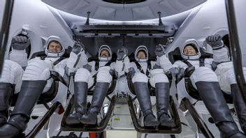 SpaceX发射了Crew-12任务，将四名宇航员带到国际空间站