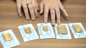 Harga Emas Antam Rabu Naik ke Angka Rp2,416 Juta per Gram