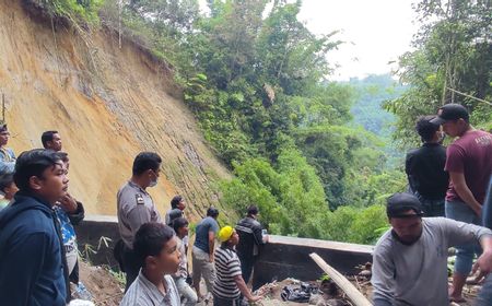 Longsor di Kabupaten Karo Sumut, 1 Pekerja Konstruksi Meninggal Dunia, 3 Lainnya Hilang