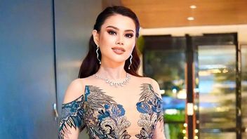 8 Potret Seksi Fabienne Nicole, Wanita Pertama Pemenang Miss Universe Indonesia 2023