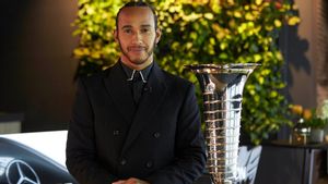    Balapan F1 di Brasil, Hamilton Janji Tonton Neymar Berlaga di Kualifikasi Piala Dunia 2022