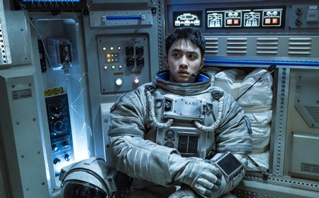 Review Film The Moon: Penyelamatan Astronot Korea yang Tegang dan Menyenangkan