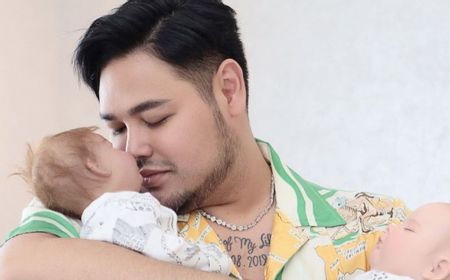 Bikin Heboh dengan Adopsi Boneka Jadi Anak, Ivan Gunawan Disindir Kemenag