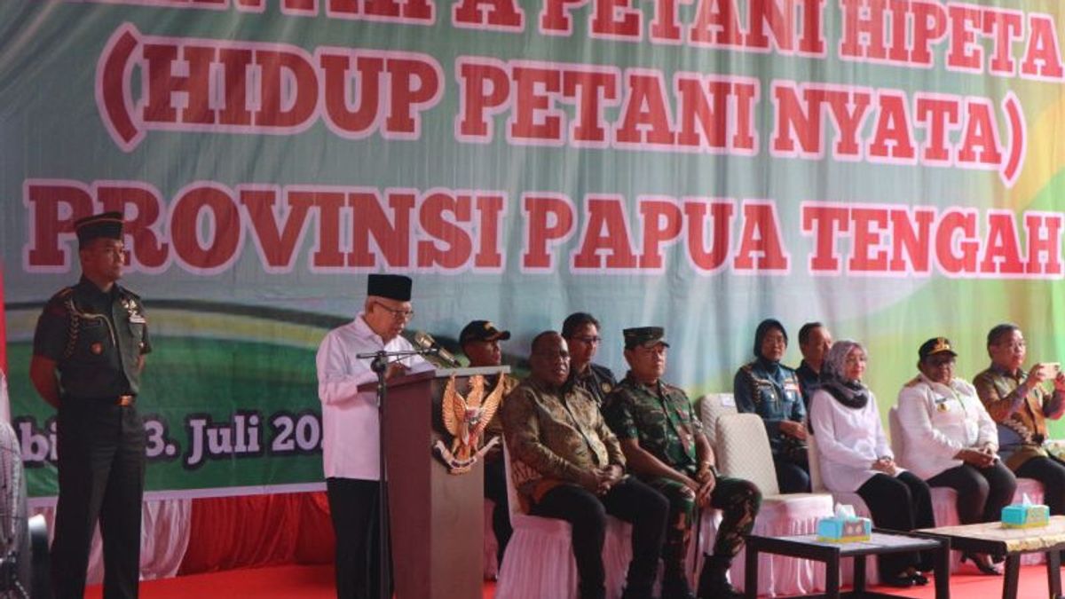 Wapres Ma’ruf Amin Lanjutkan Perjalanan dari Nabire ke Fakfak Papua Barat