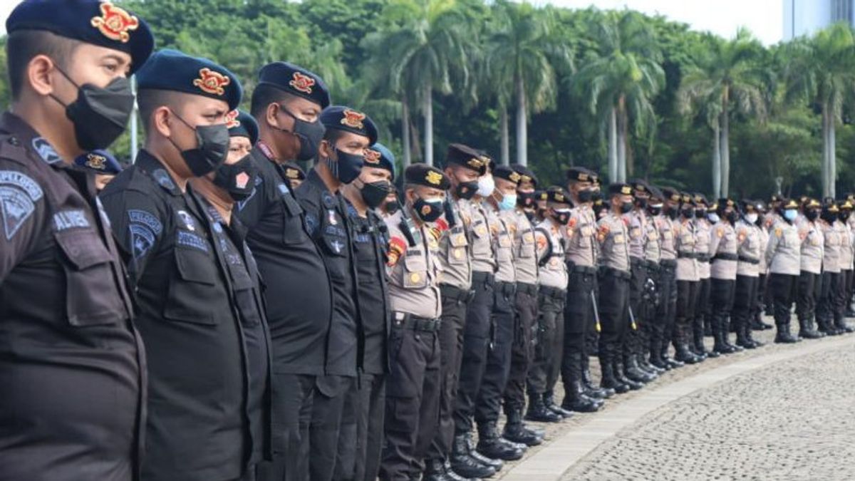 1,784 Joint Alert Personnel Escort Ojol Demo And Couriers In Jakarta