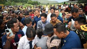 Vice President Gibran Meets Sikka Farmers, Provides Hand Tractors And Water Pumps