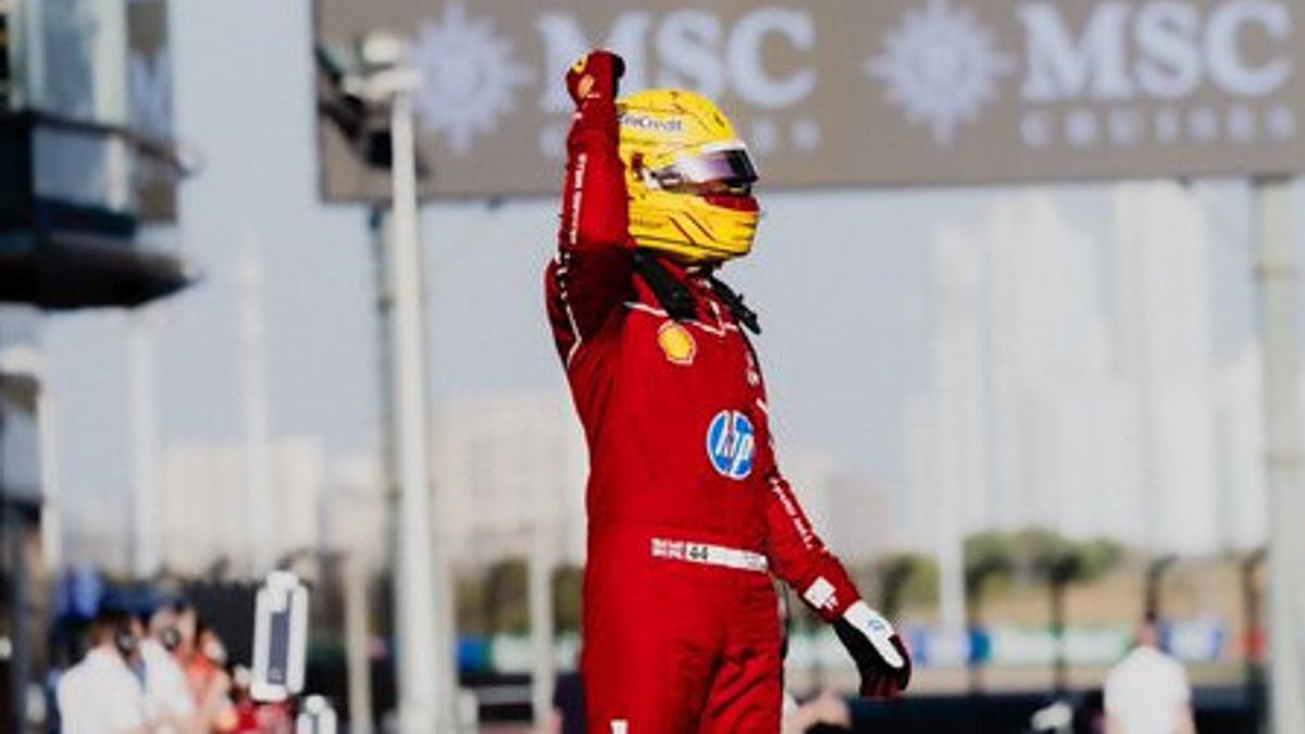 Hamilton Frustrasi di Ferrari! Akui Butuh Berbulan-bulan untuk Tampil Kompetitif!