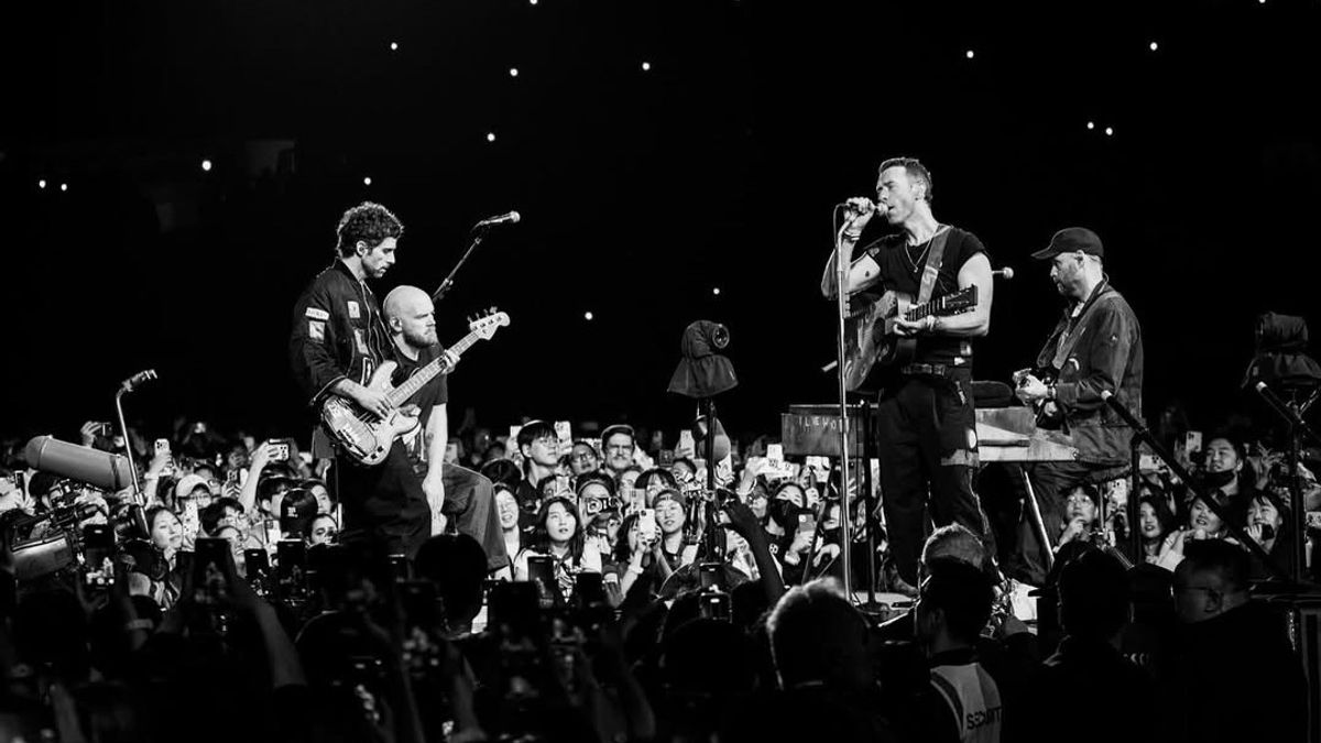 Jihyo TWICE, Chris Martin a attrapé le cœur des téléspectateurs de concert Coldplay à Séoul