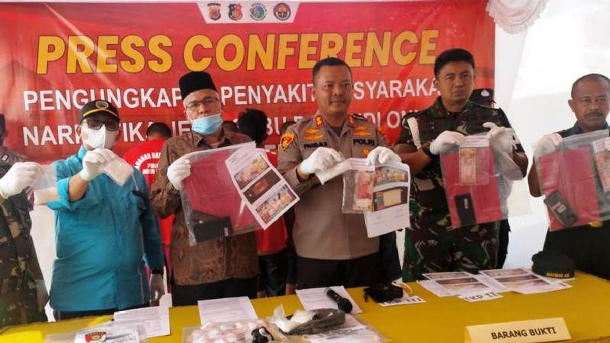 Tangkap Empat Bandar Narkoba, Polres Aceh Barat Sita Sabu Senilai Rp400 juta