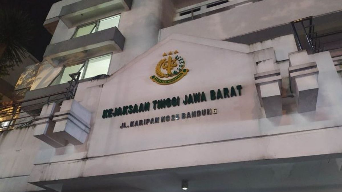 West Java Prosecutor's Office Detains 2 New Corruption Suspects For RTH Indramayu