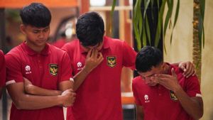 Momen Sedih Pemain Timnas Indonesia U-20 Usai Indonesia Batal Jadi Tuan Rumah Piala Dunia: Tangis Tak Kuasa Dibendung