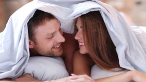 10 Kebiasaan yang Perlu Dilakukan Pasangan untuk Mendapatkan Hubungan Seksual yang Sehat dan Menyenangkan