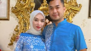 Zaskia Gotik Lahirkan Anak Kedua, Sirajuddin Mahmud Ucap Syukur