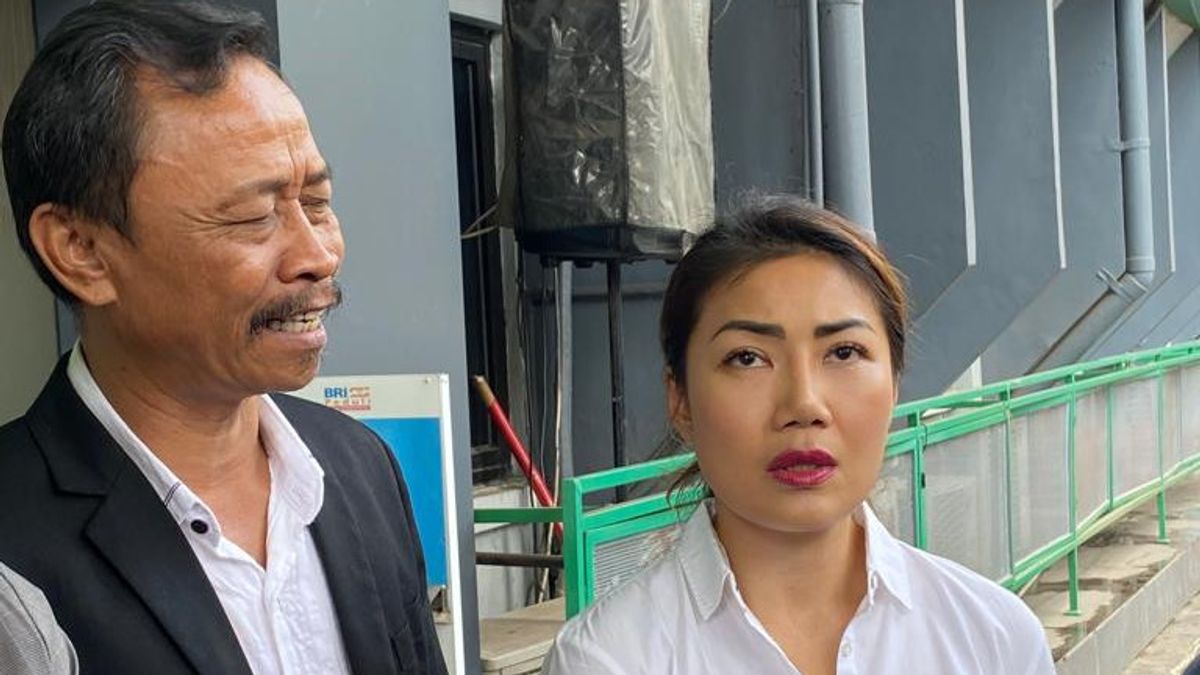 Back To Attack, Inge Anugrah Brings Witnesses To Prove Ari Wibowo's Alleged Infidelity