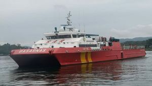 Tim SAR Cari 11 Penumpang Kapal Bocor Tangki BBM di Buton Utara