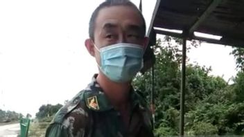 Immigration Ensures Chinese Foreign Workers Wear Military-Like Uniforms In Aceh, Not Soldiers