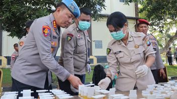 Propam Polda Kepri Periksa Oknum Polisi Diduga Pelaku Penganiayaan