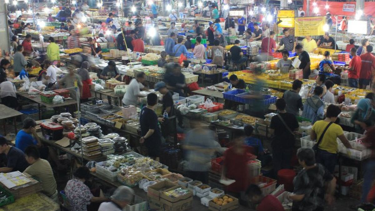 Bukan Ditutup, Pasar Kue Subuh Senen Jaya Direlokasi Biar Lebih Nyaman