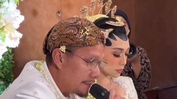 Congratulations, Angga Puradiredja Officially Married Dewi Andarini At The Same Time Celebrates Her Birthday