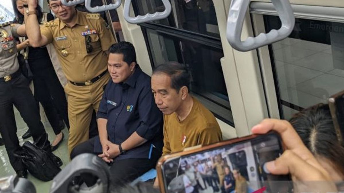 Back And Forth To Try The Jabodetabek LRT, Jokowi: 3 Times Comfortable