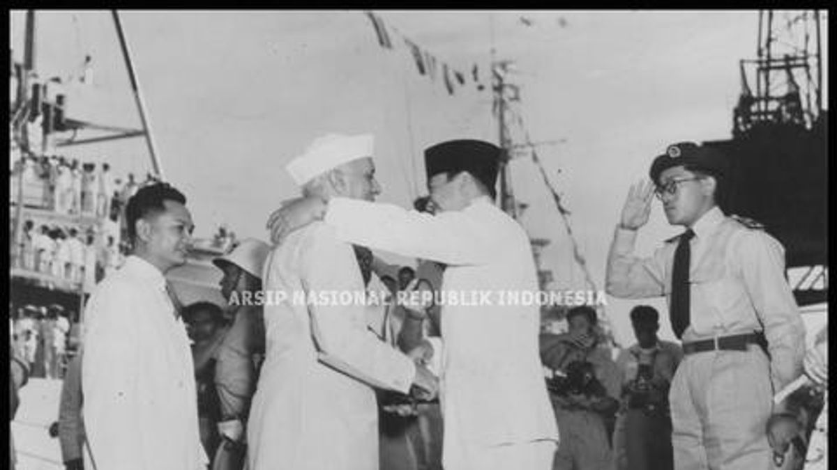 Indian Prime Minister Jawaharlal Nehru Visits Bandung In History Today, 9 June 1950
