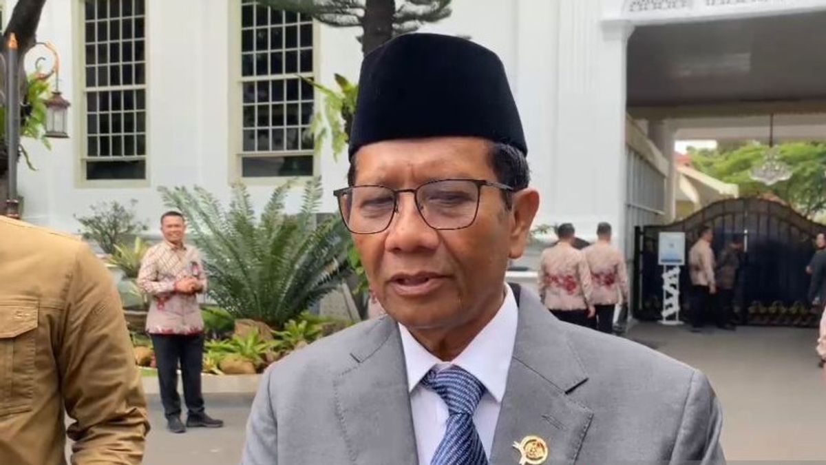 Mahfud MD ne connaît pas le problème illégaux de Sri Mulyani arrivera