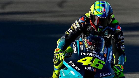 バレンシアの心温まる週末、バレンティーノ・ロッシがMotoGPから引退