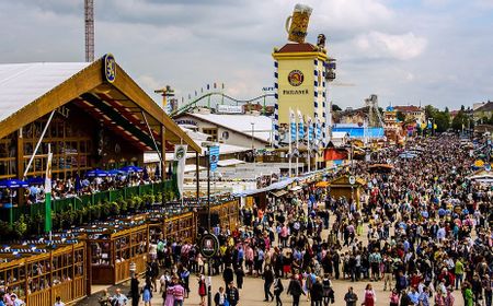 Mabuklah dalam Pesta Abadi Oktoberfest