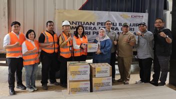 Dairi Prima Mineral Distributes IDR 200 Million Aid For Sumatra Disaster Victims