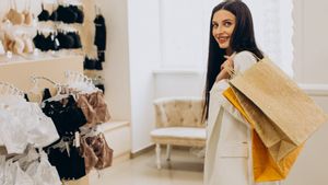 7 Panduan Memilih <i>Sport Bra</i> yang Nyaman untuk Aktivitas Olahraga