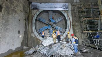 Mesin Bor Terowongan MRT Berhasil Sambungkan Stasiun Monas dan Thamrin  