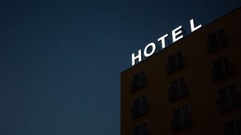 ボゴールのホテルは静かで、稼働率はわずか41％です