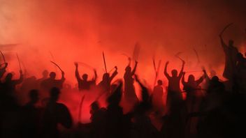 塞尔维亚总统的反政府抗议者 - 支持者冲突,37人被捕