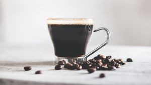 Menilik Baik dan Buruk Kafein bagi Tubuh