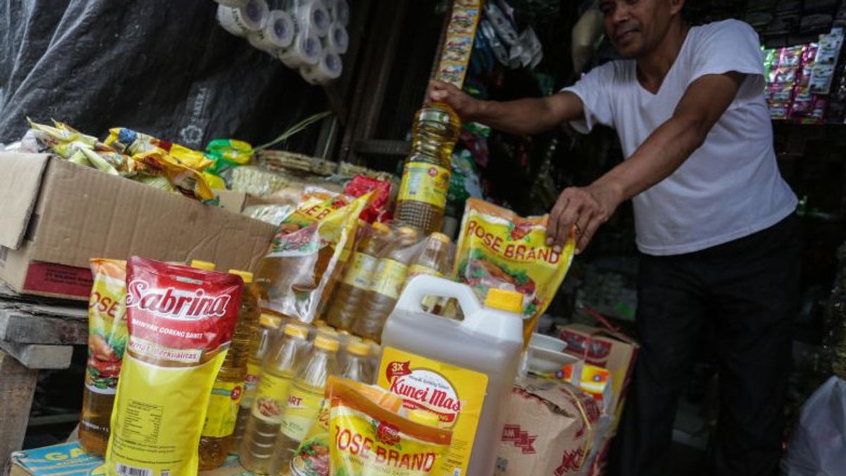 Pak Jokowi, Market Traders Complain About Losing Buyers: The Government Is More Siding With Modern Retailers On Cooking Oil