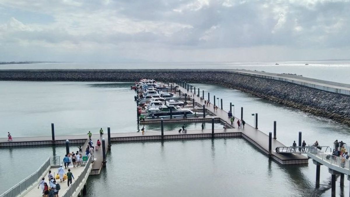 Transportation Agency Bans Vehicles From Stopping Along Sanur Port Roads