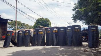 ワメナ暴動で尋問された16人の警察