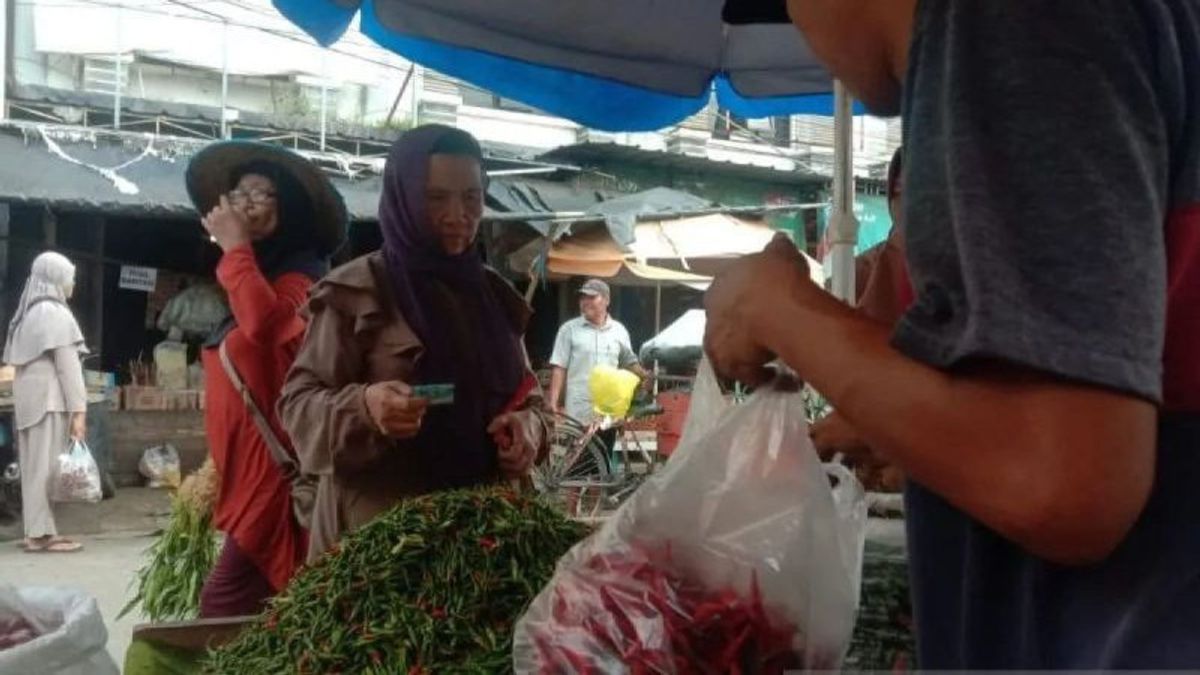 Cabai Merah Keriting di Pasar Tradisional OKU Sumsel Tembus Rp80 Ribu per Kilogram 