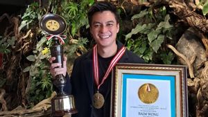 Baim Wong Raih Penghargaan LEPRID, Tegaskan Proses Kreatif Tanpa Kompromi