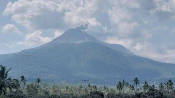 The Activity Of Mount Lewotobi Men-Laki NTT Slopes, PVMBG Calls The Magma Suplai To Less Surface