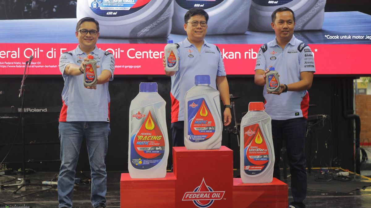 Federal Oil Luncurkan Pelumas Sintetik, Cocok untuk Motor Matic dan Manual