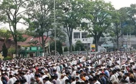 Pemkot Bukittinggi Kembali Perbolehkan Shalat Berjamaah di Lapangan Kantin Wirabraja