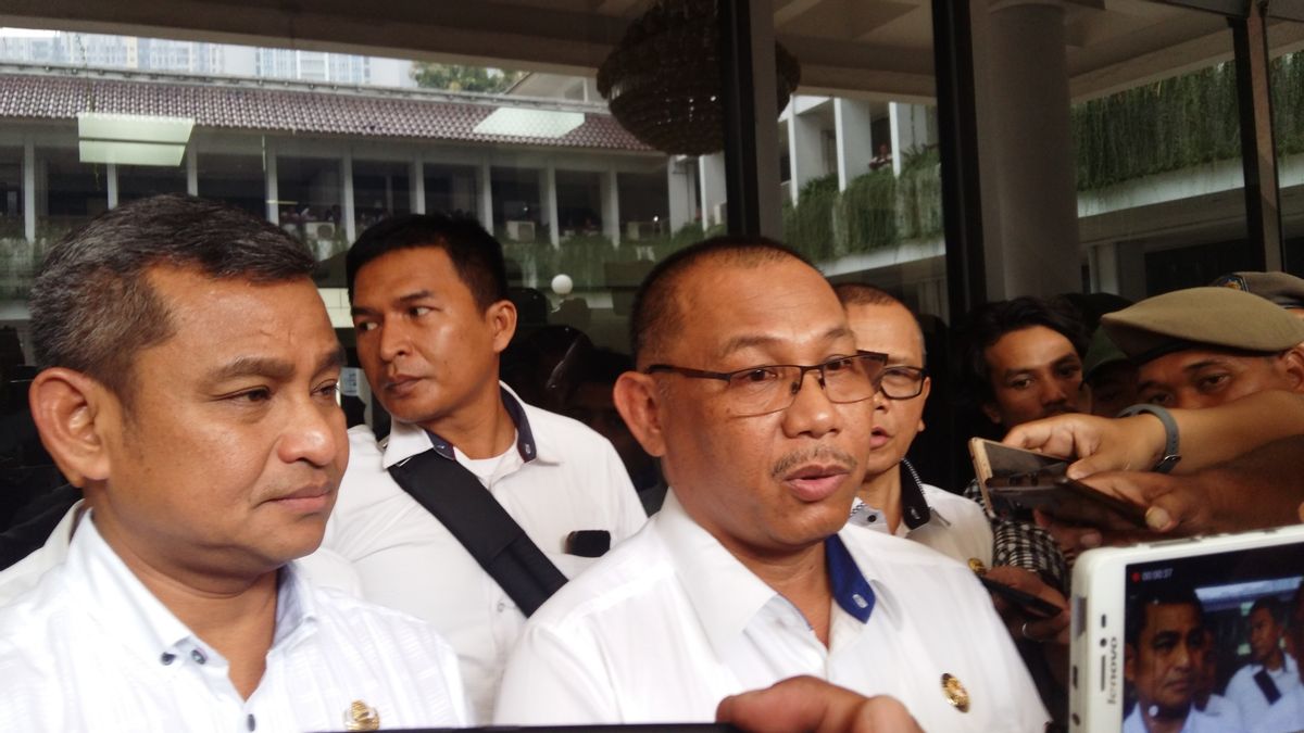 Loyalis Akhyar: Koalisi Gemuk Bobby dari Istana, Tak Solid di Medan
